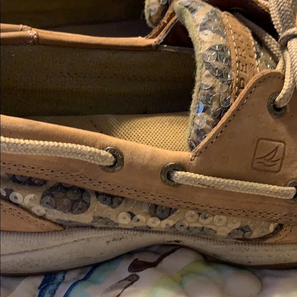 Sperry - Picture 3 of 6